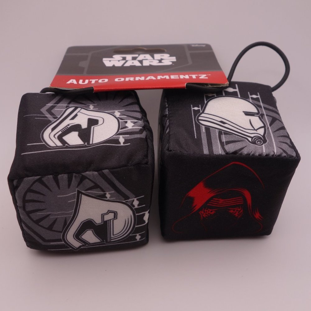 Disney Star Wars Auto Ornamentz * New with Original Cardboard Packaging *